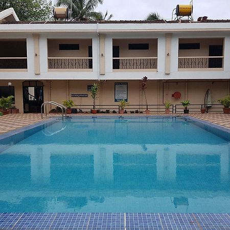 Serenity By The Sea Beach Resort Candolim Extérieur photo