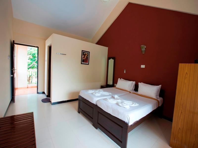 Serenity By The Sea Beach Resort Candolim Extérieur photo